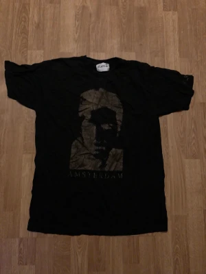 Elvis Presley t shirt  - Svart Elvis Presley t shirt storlek L