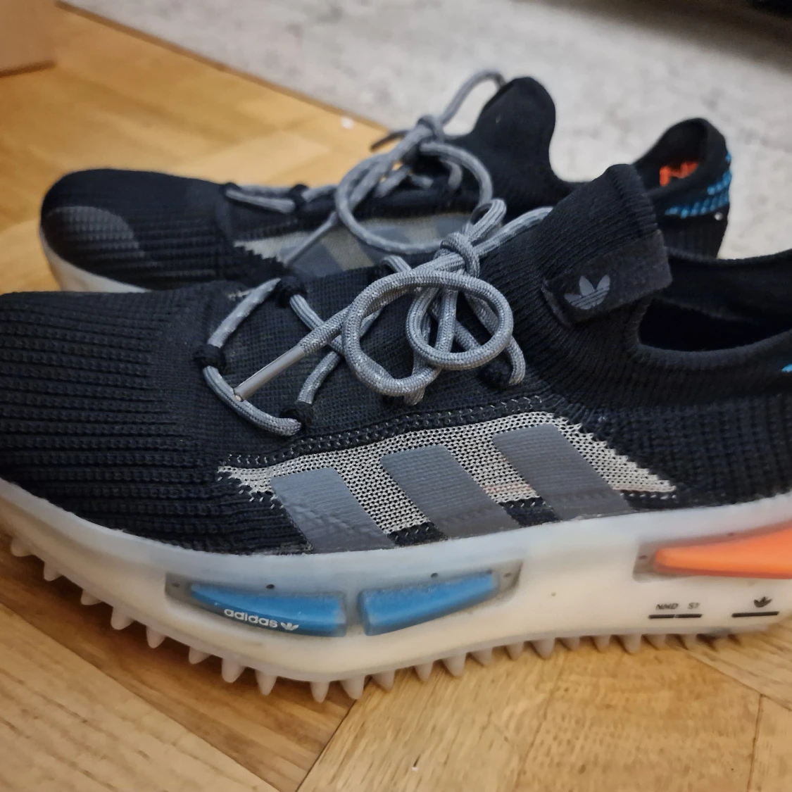 Adidas sneakers - 90