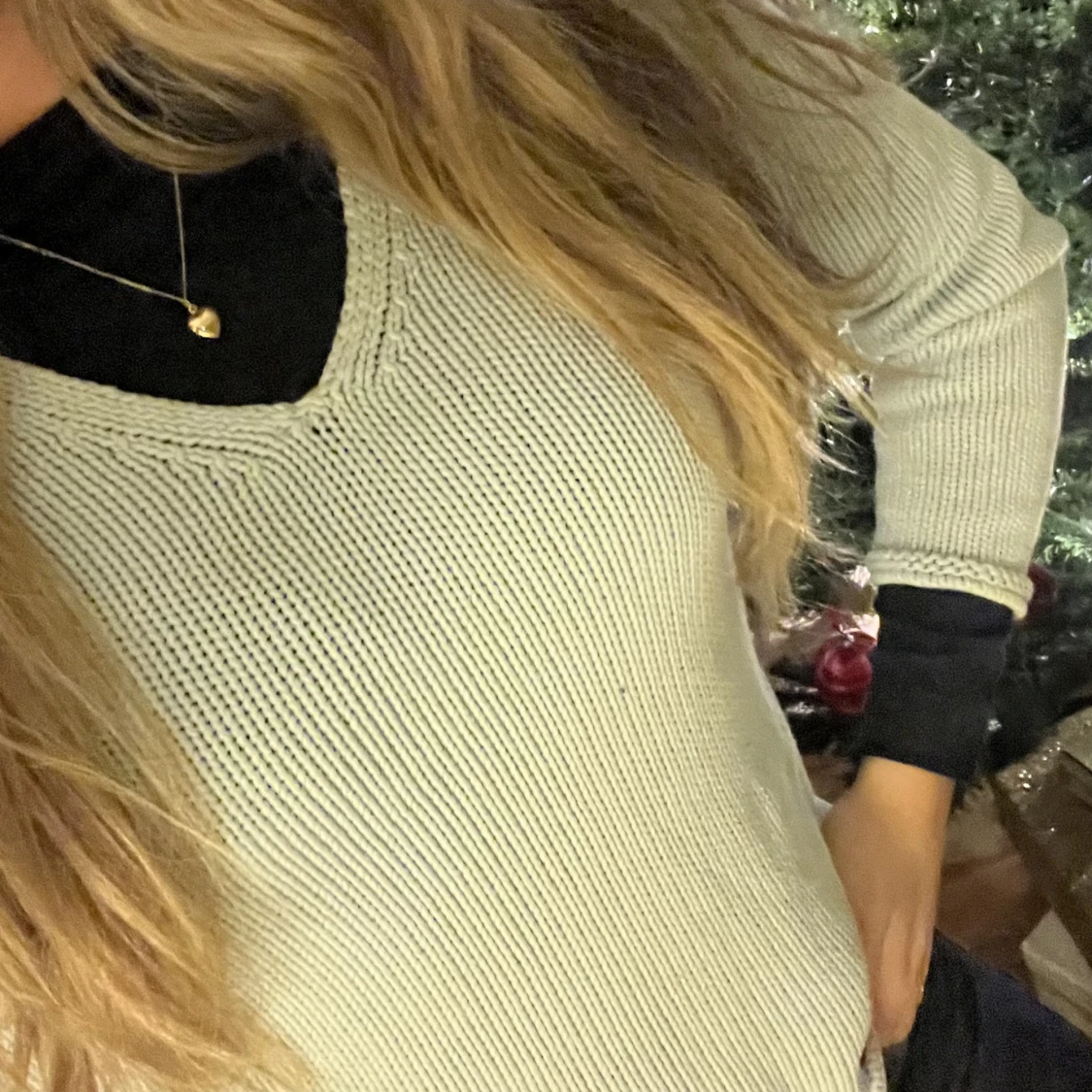 V-ringad stickad tröja - 92