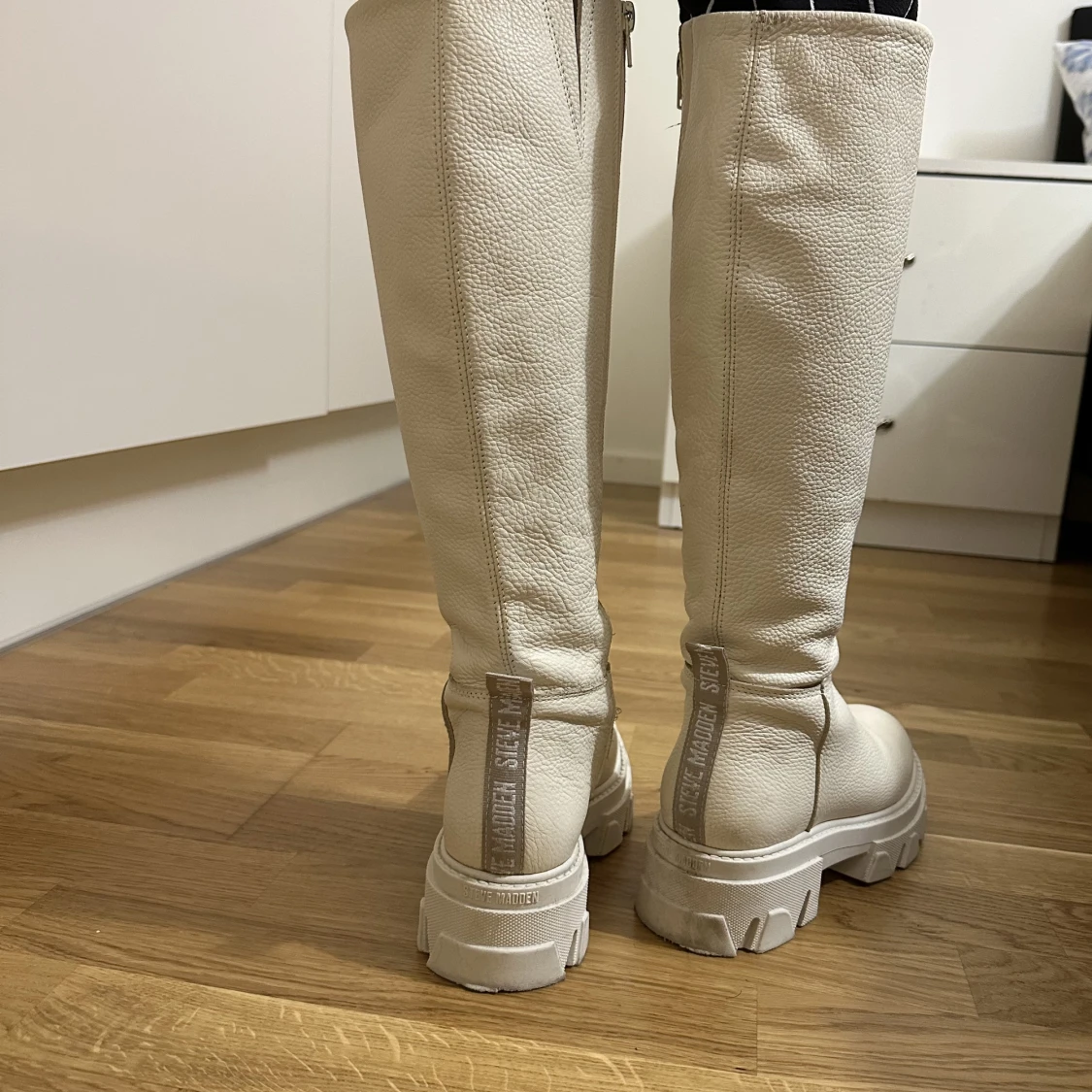 Säljer mina stövlar  - 90