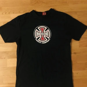 Independent skate - Nästan ny