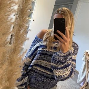 Stickad tröja - Fin stickad från Gina storlek L