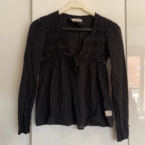 Odd Molly blus - I bra skick.