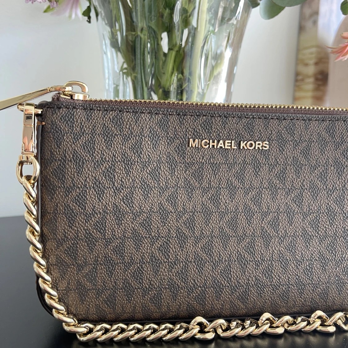 Michael Kors kuvert väska  - 90