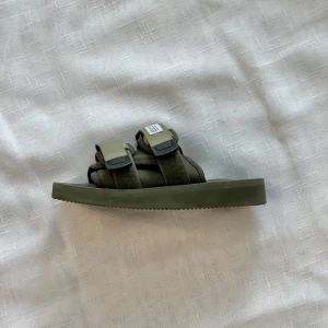 Suicoke Moto Sandals - Hypebeast sandaler, så sköna, använt endast två gånger pga råkade köpa fel storlek
