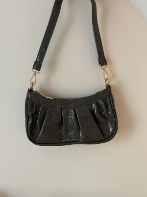 Väska  - Jättefin liten väska 