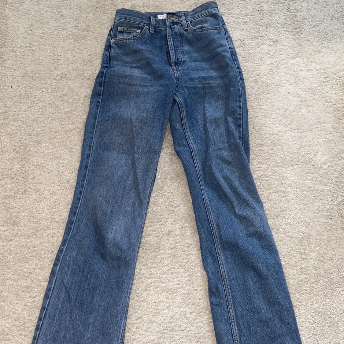 Utsvängda jeans