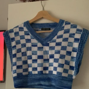 Stickad väst - Inte använd