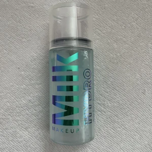 Milk  - Milk hydro set + refresh settingspray mini