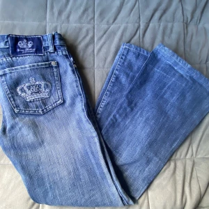 Victoria Beckham jeans - Bra skick, jag är 164 brukar ha s i storlekar, skriv för funderingar eller mer bilder 