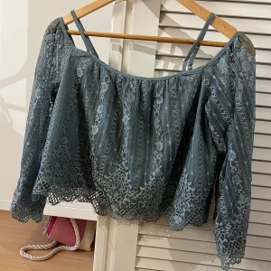 Sommrig topp - Betalning sker via köp nu🥰 Köparen står för frakten💗