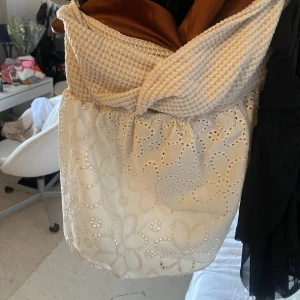 Somrig topp - Jättefin tubtopp i Strl S, som ny