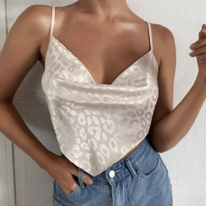 Topp - Topp från shein i storlek xs