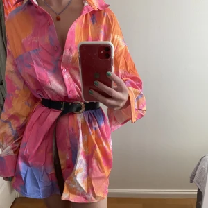 Asball skjorta  - Cool oversized skjorta från Bershka. Storlek S men sitter som en L. 