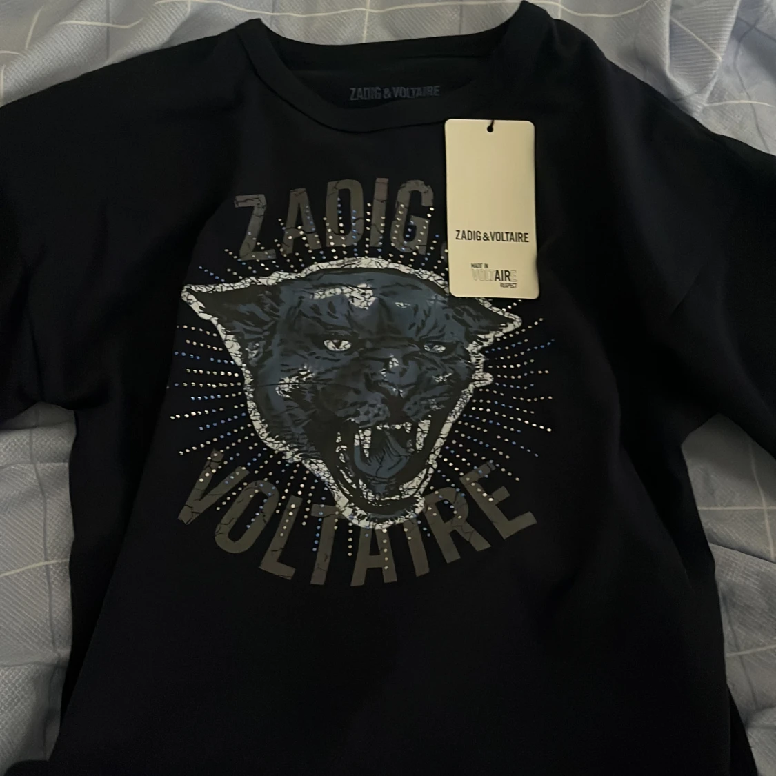 Intreskoll på denna fina oanvänd Zadig tröjan!💘 - 90