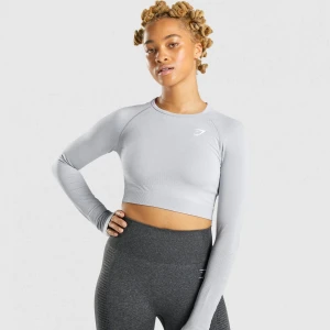GYMSHARK SET VITAL SEAMLESS 2.0 - Super snyggt träningsset från gymshark, använt en gång. Säljer båda delar, hela settet, för 550 eller en del, topp/tight, för 225 styck. 