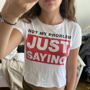 Goofy tsha😍 - ”Not my problem just saying” iconic men kommer ej till användning storlek XS/S  Möts i sthlm🙌🏼