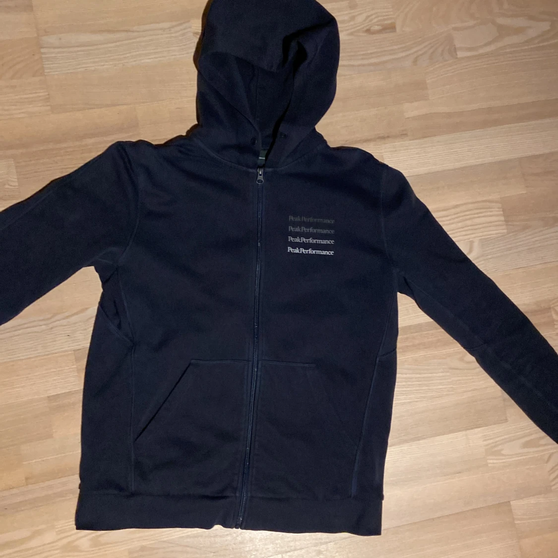 Peak Performace Zip Hood