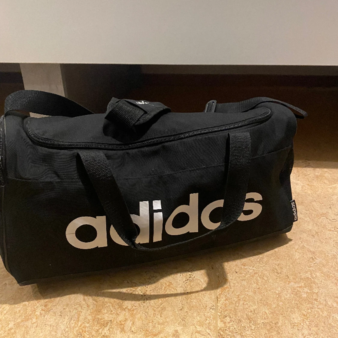 Adidas sportsbag - 90