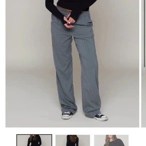 Kostymbyxor - Boyfriend suit pants- Grey stripe  Från märket LXA  helt nya 