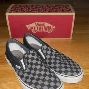 Vans classic slip-on - Ny skick använda 1 gång 
