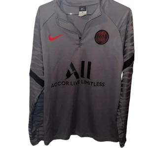 Byxor och tröja psg  - M