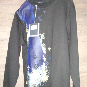 Designad premium modell  - Nästan ny, 