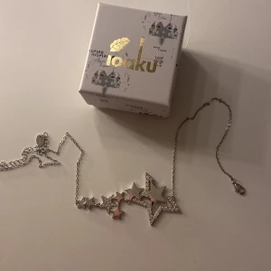 Ioaku halsband  - Använd 1-2 gånger, original pris 700kr 💞 