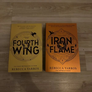 Fourth wing - Fourth wing har en dekeft (se sista sliden) Iron flame är i helt ny skick. Säljer fourth wing för 200kr köpt för 269kr. Iron flame: 280 köpt för 330kr💕