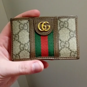 Gucciplånbok  - Relativt fint skick kostade 2500 från början! 