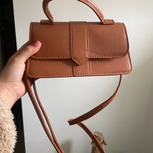 Väska - Brun enkel väska