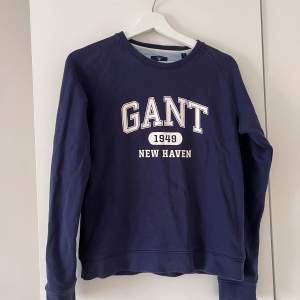 En tröja från Gant som inte kommit till användning, men jätteskön💞🙌🏼 Pris kan diskuteras!