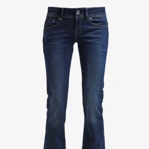 G star low waist jeans - Brukt 2 ganger! 34 i beina Ny pris 1400