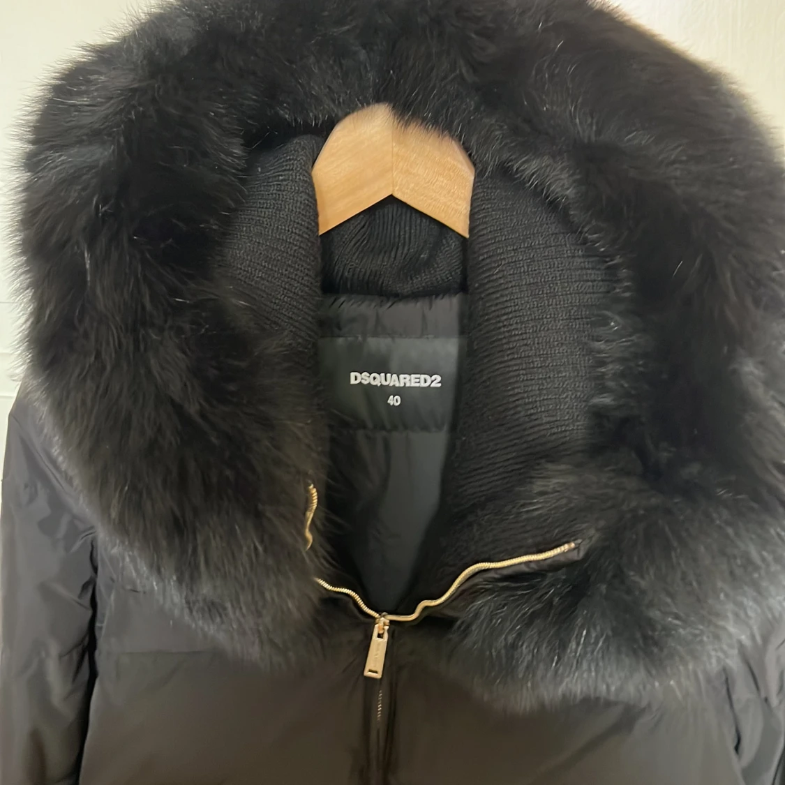 Dsquared jacka med päls  - 90
