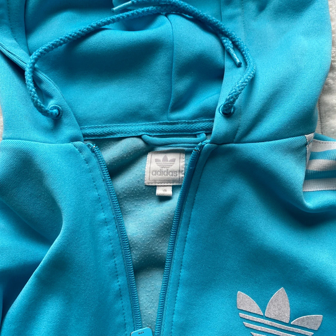 Adidas hoodie - 90