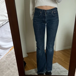 Levis jeans  - Så snygga bootcut jeans från Levis 