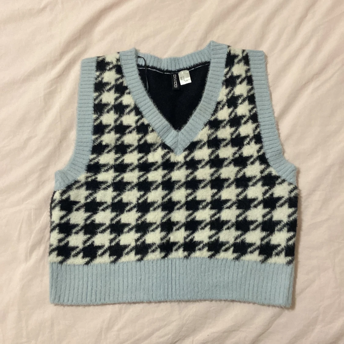 En stickad tröja  - 90