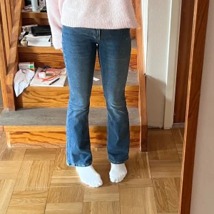 Lågmidjade jeans - Lågmidjade jeans från Gina som inte kommer till användning. Jag är 173🫶🏻