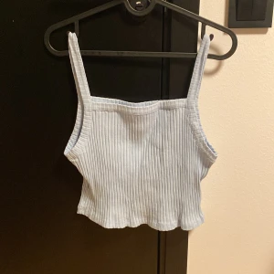 Linne - Gulligt blått linne från NA-KD, knappt använt. 