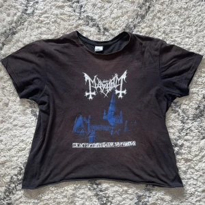 Mayhem Band t-shirt - Mayhem band tröja☠️🏰