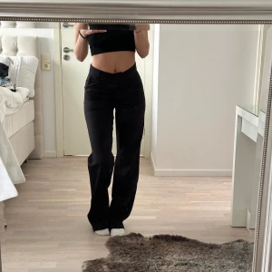 Kostymbyxor - Kostymbyxor från MADLADY, storlek 34 L34.