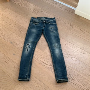 Dondup jeans - Ett par fetta be skick dondup jeans 