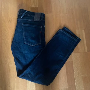 Replay anbass jeans - Säljer dessa extremt trendiga replay anbass✅✅. De är extremt feta utan defekter och ett skönt pris💪👊👊🫡