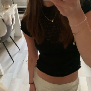 tröja/topp - fin topp från zara i storlek s❣️❣️