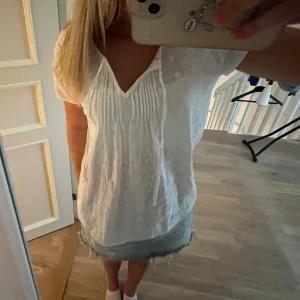 Vit topp - Fint skick!