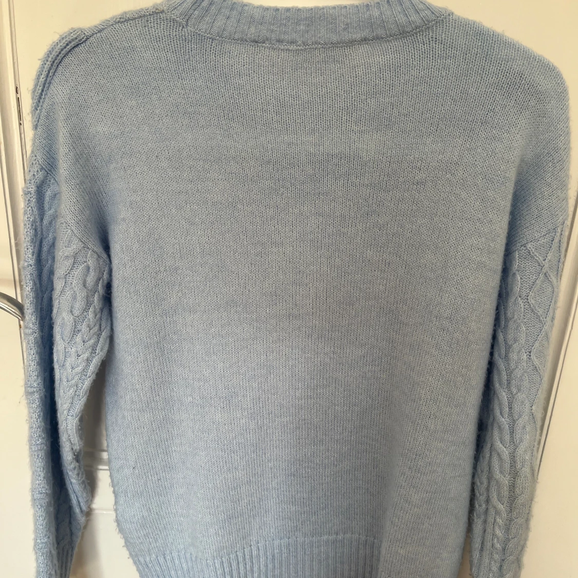 Stickad volang tröja - 91