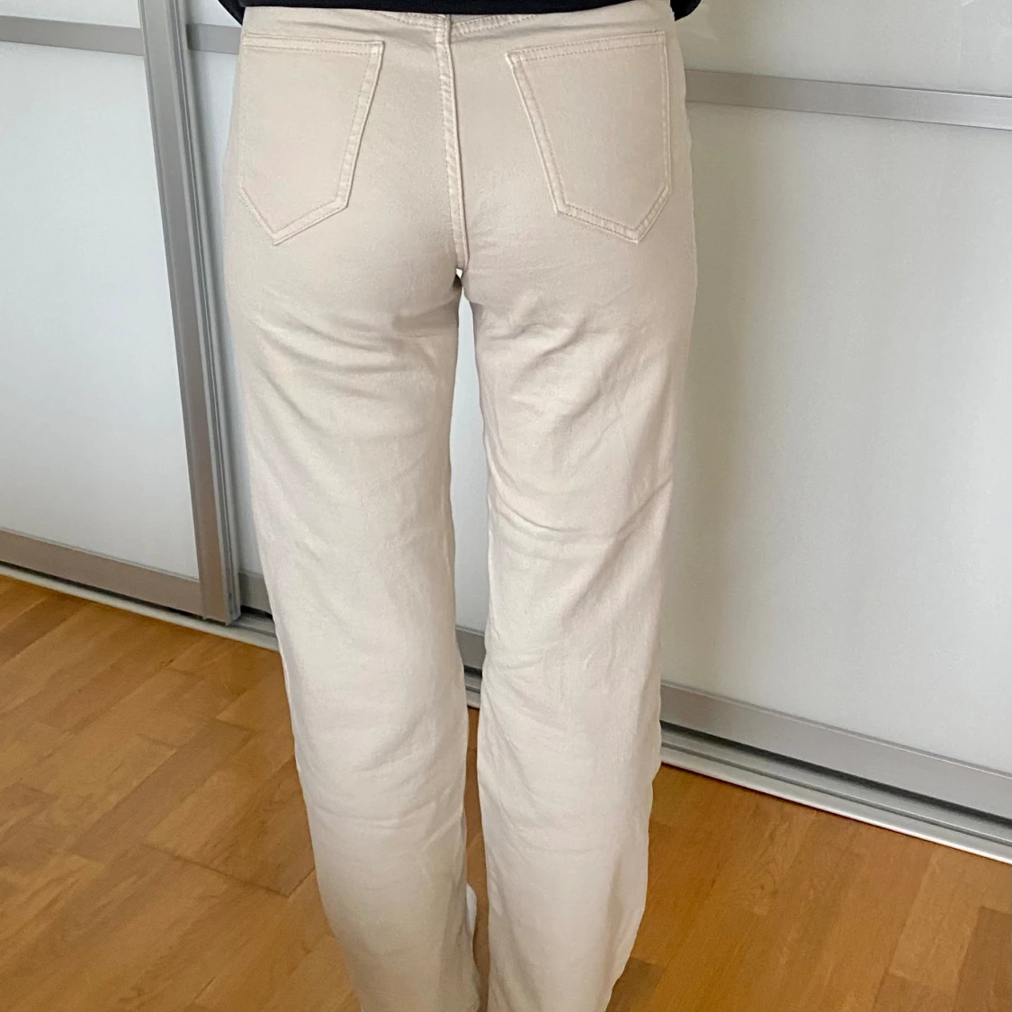 Beiga byxor från Lindex