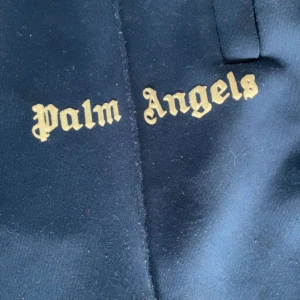 Palm angels byxor - Riktigt snygga 