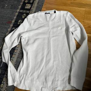 Gant tröja  Storlek small  Tar emot betalning via Swish 