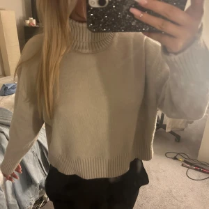 Tröja - Tröja med krage